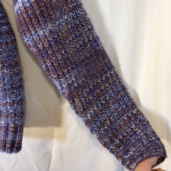 Old navy sweater - Picture 4 of 11